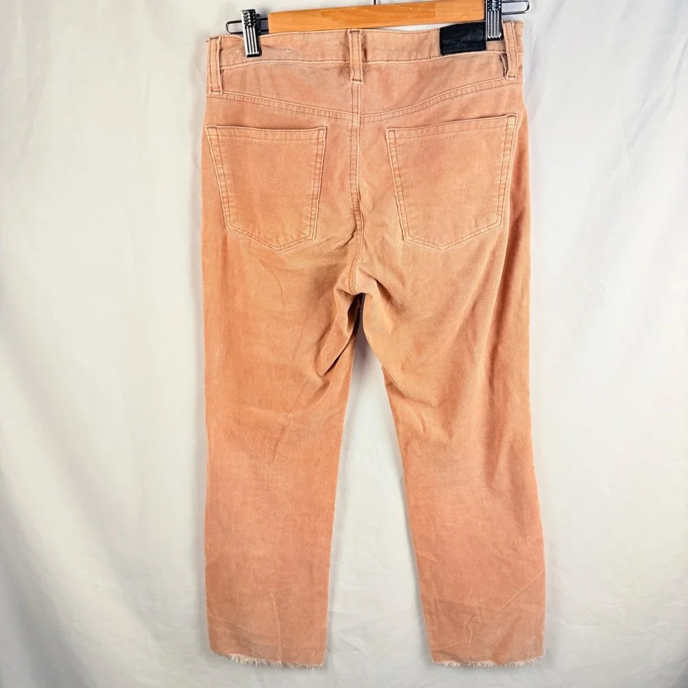 American Eagle Hi-Rise Crop‎ Flare Dusty Pink Corduroy Pants Size 2 Distressed